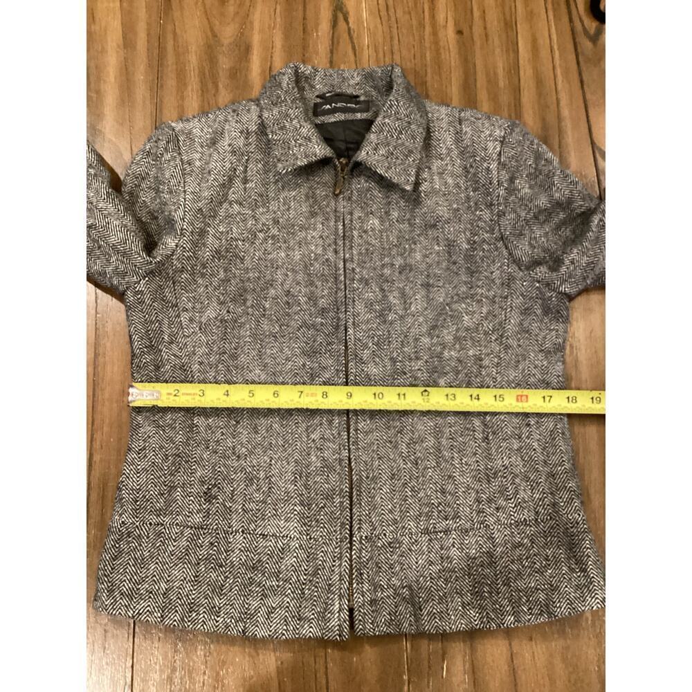 Sandro Blazer Black White Herringbone Zip Front Wool Jacket Size 10 - Picture 3 of 13